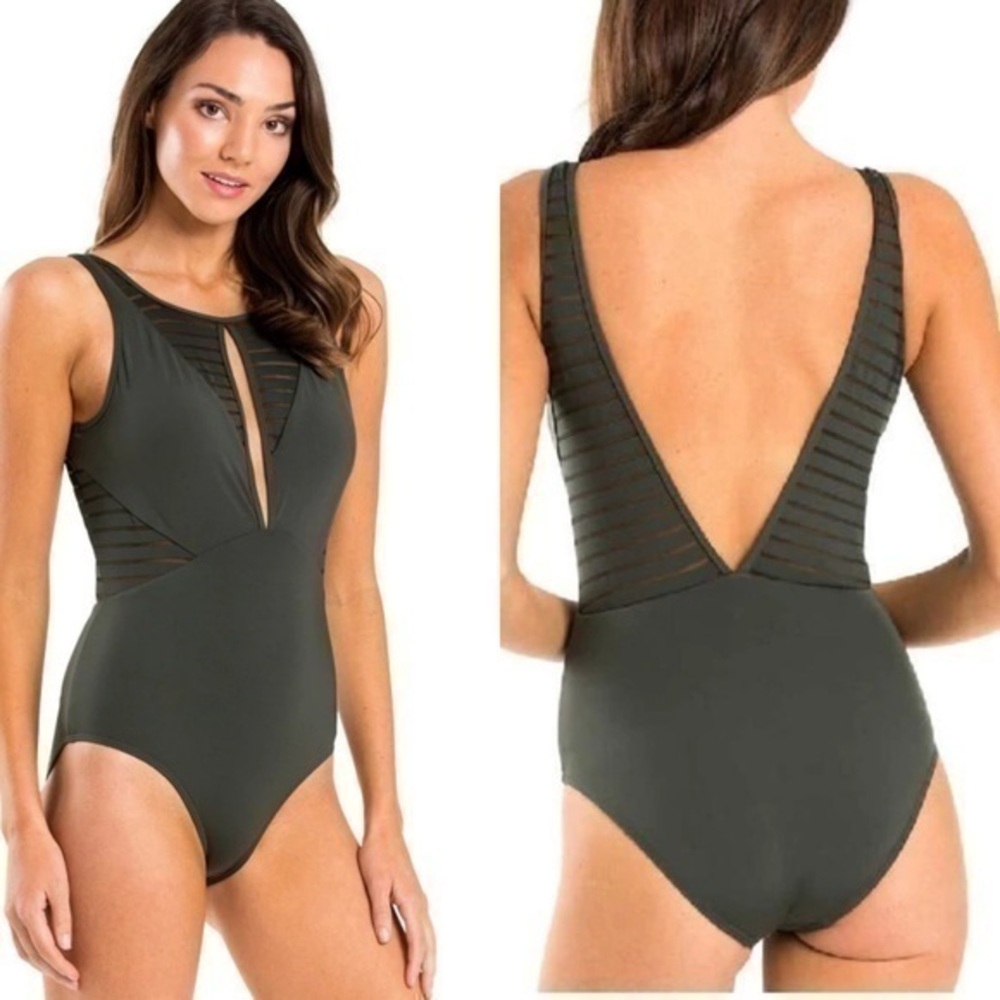 Jets Australia high neck keyhole one piece swimsuit